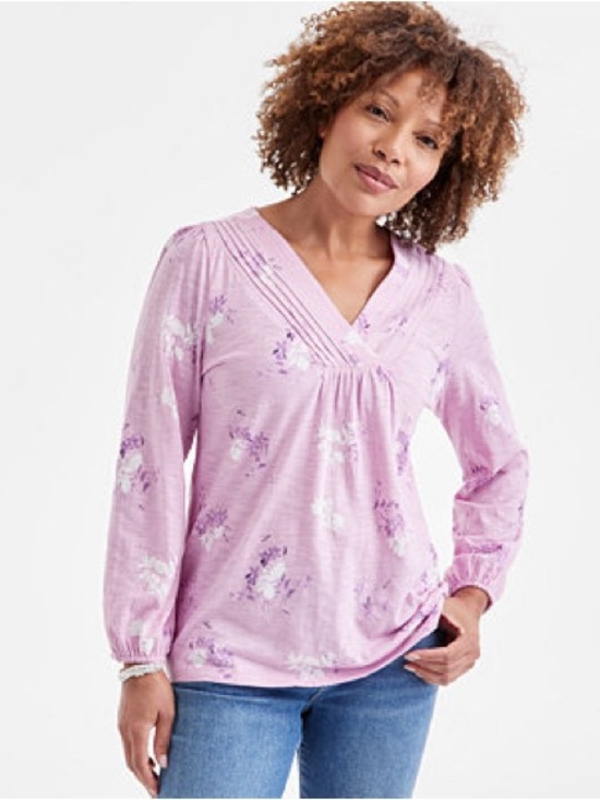 Style & Co. Tops - Style & Co. Floral Pintuck V-Neck Knit Top